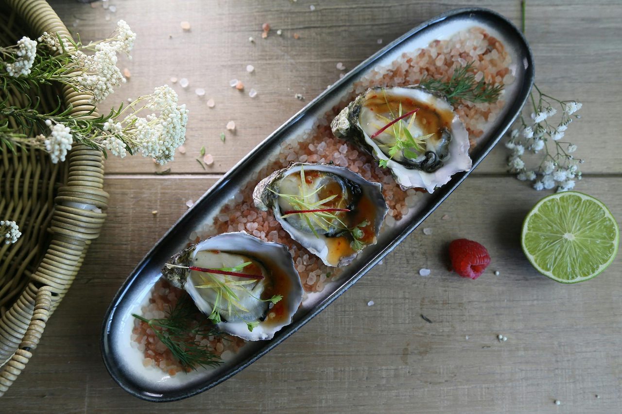 Oysters at Harbour Thai