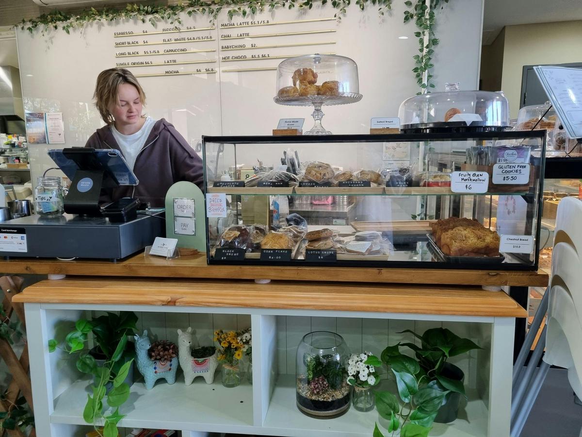 Honest Vine Cafe