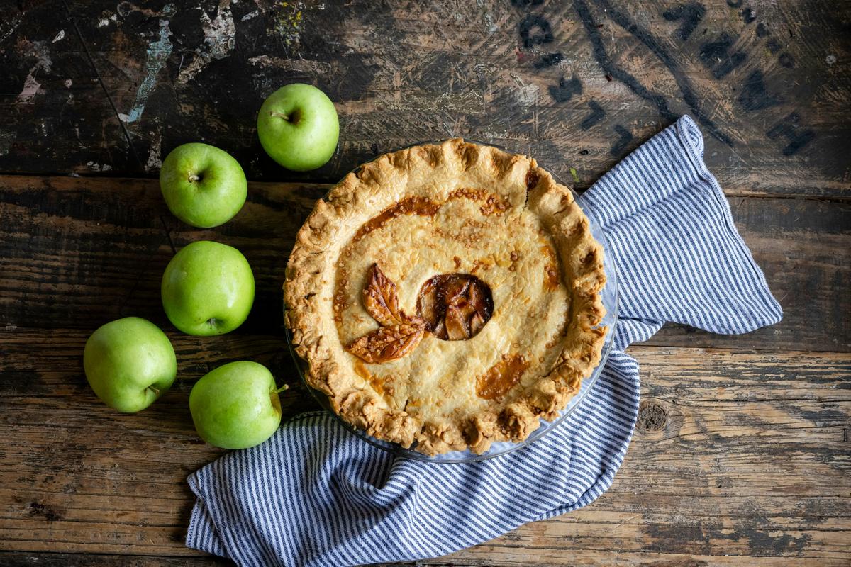 Local Apple Pie