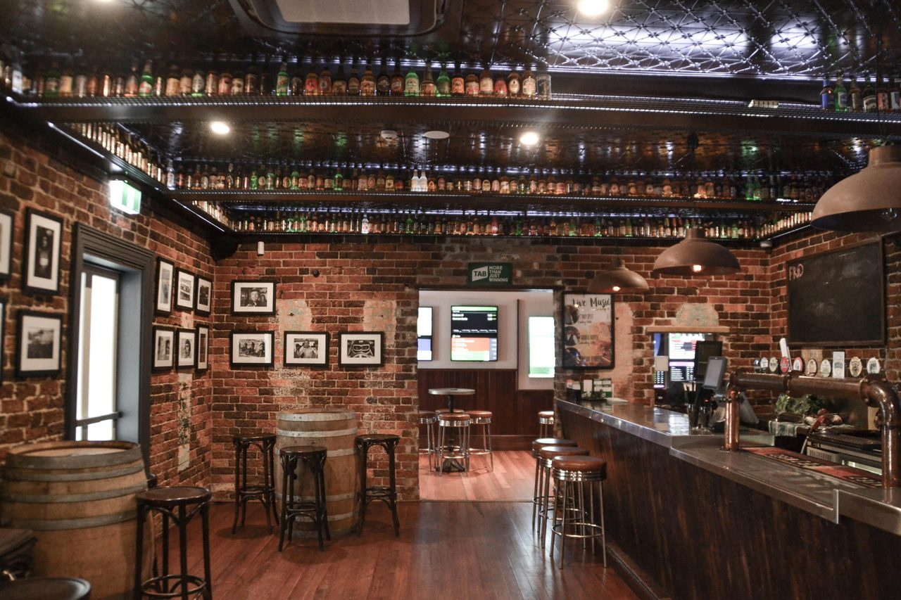George IV Inn Bar