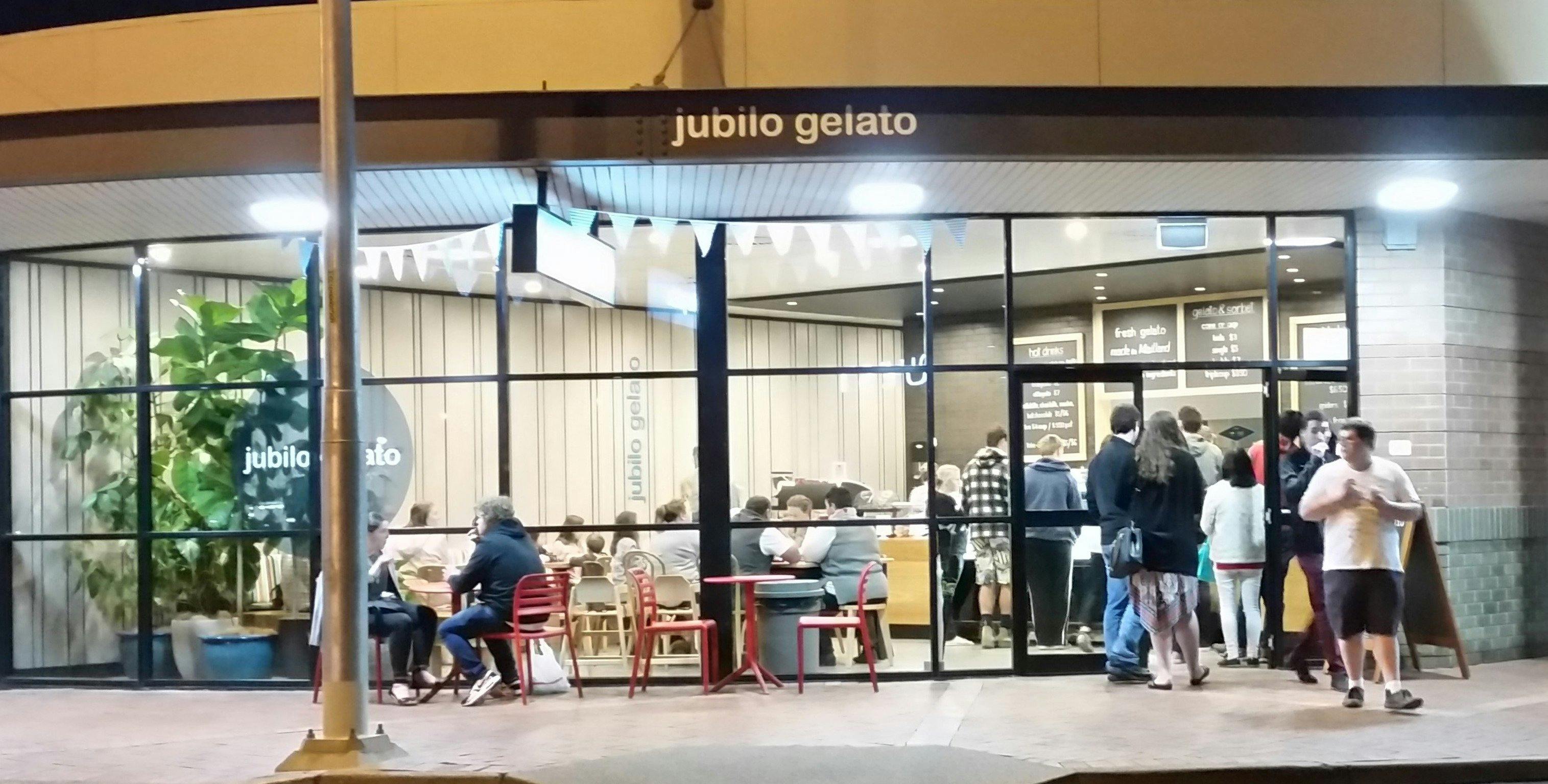 Night crowds at Jubilo Gelato