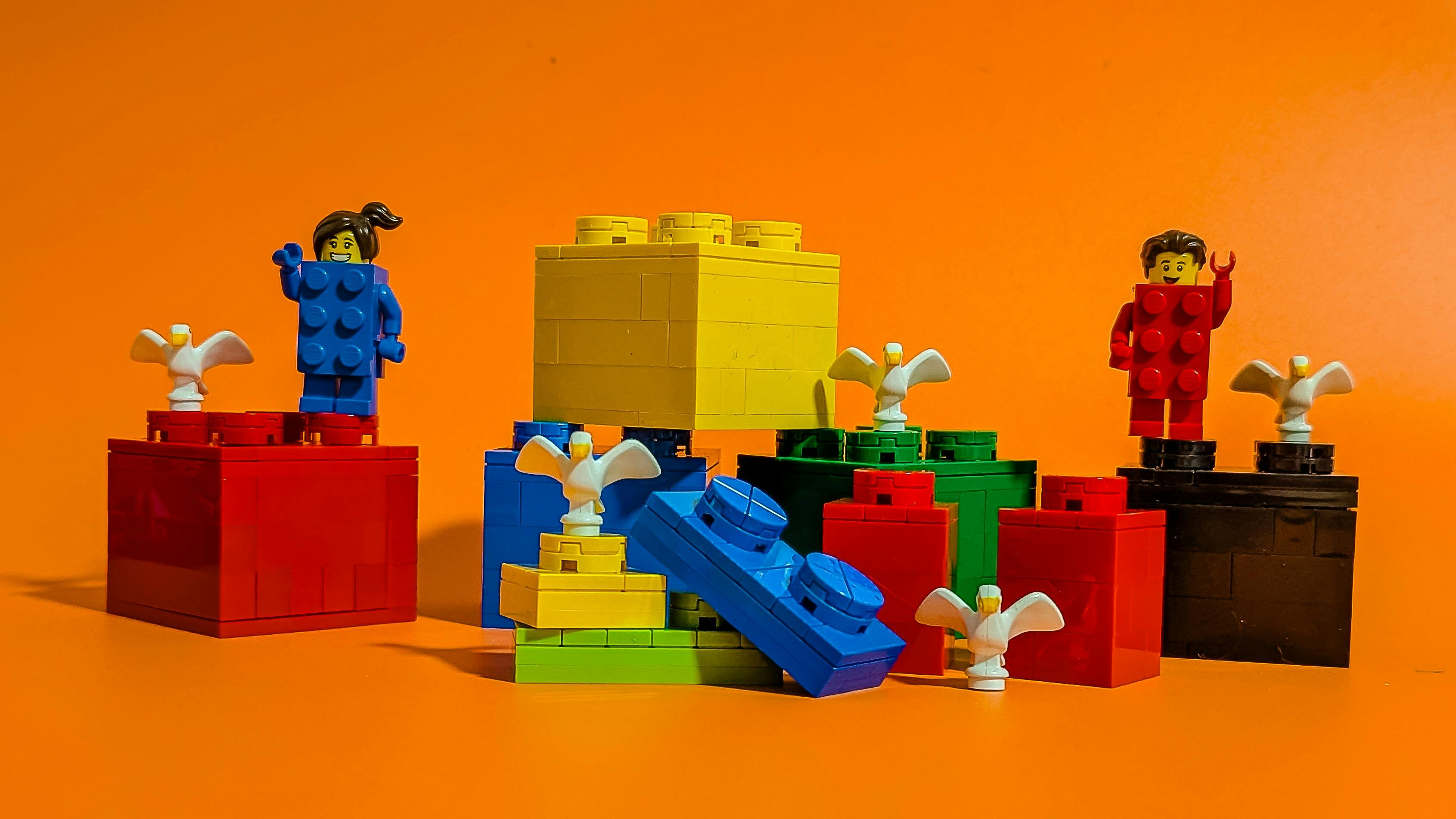 Bricks n Things LEGO Fan Space