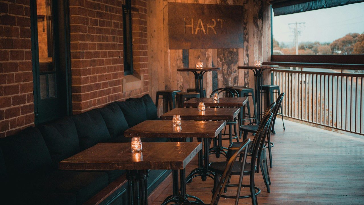 Hart Bar Parkes
