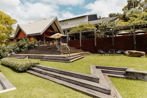 Hollydene Estate Wines and Vines Restaurant