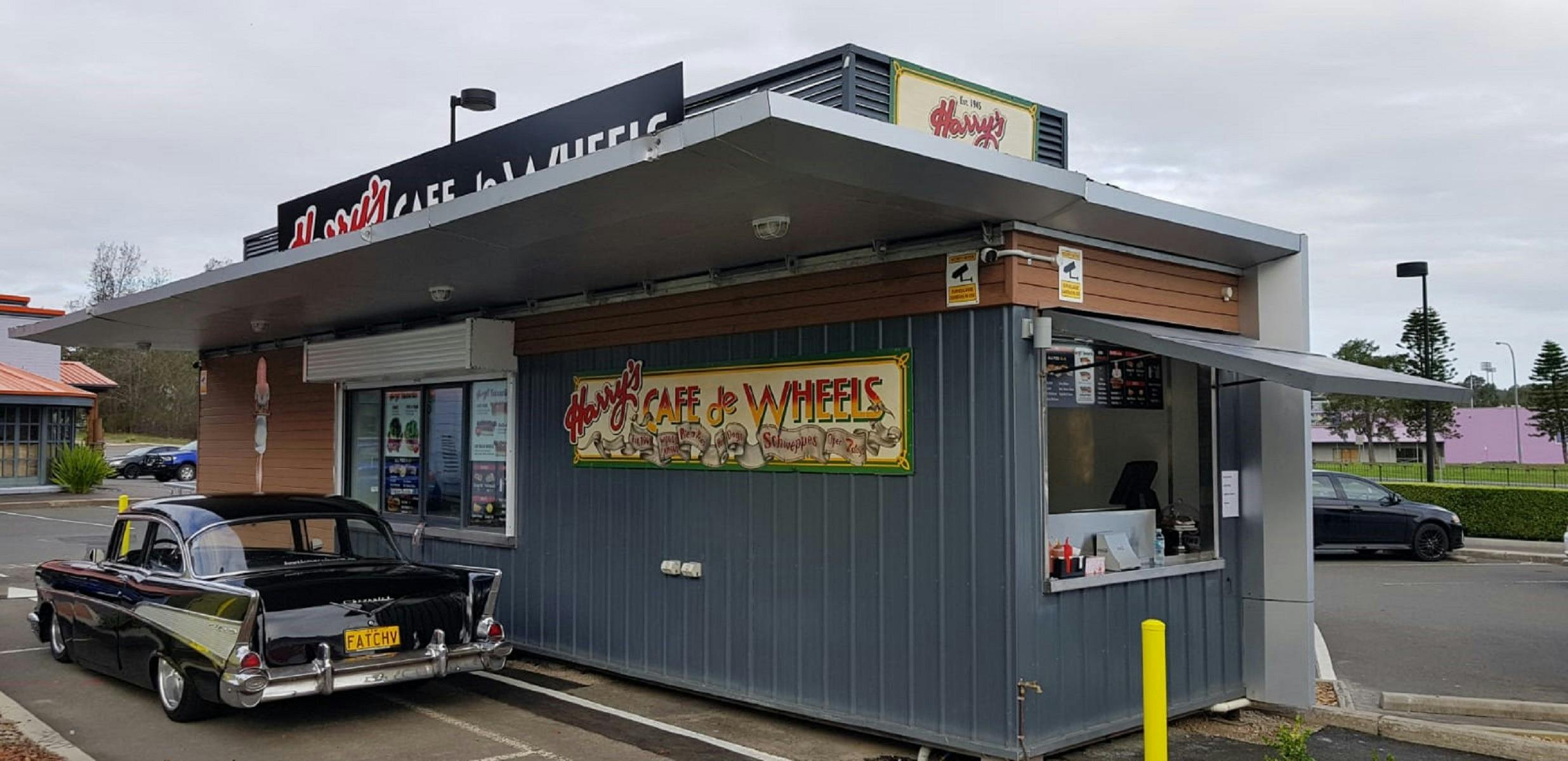 Harry's Cafe de Wheels Woodbine