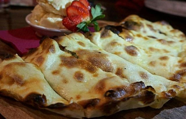 Heat Woodfired Pizza Bar