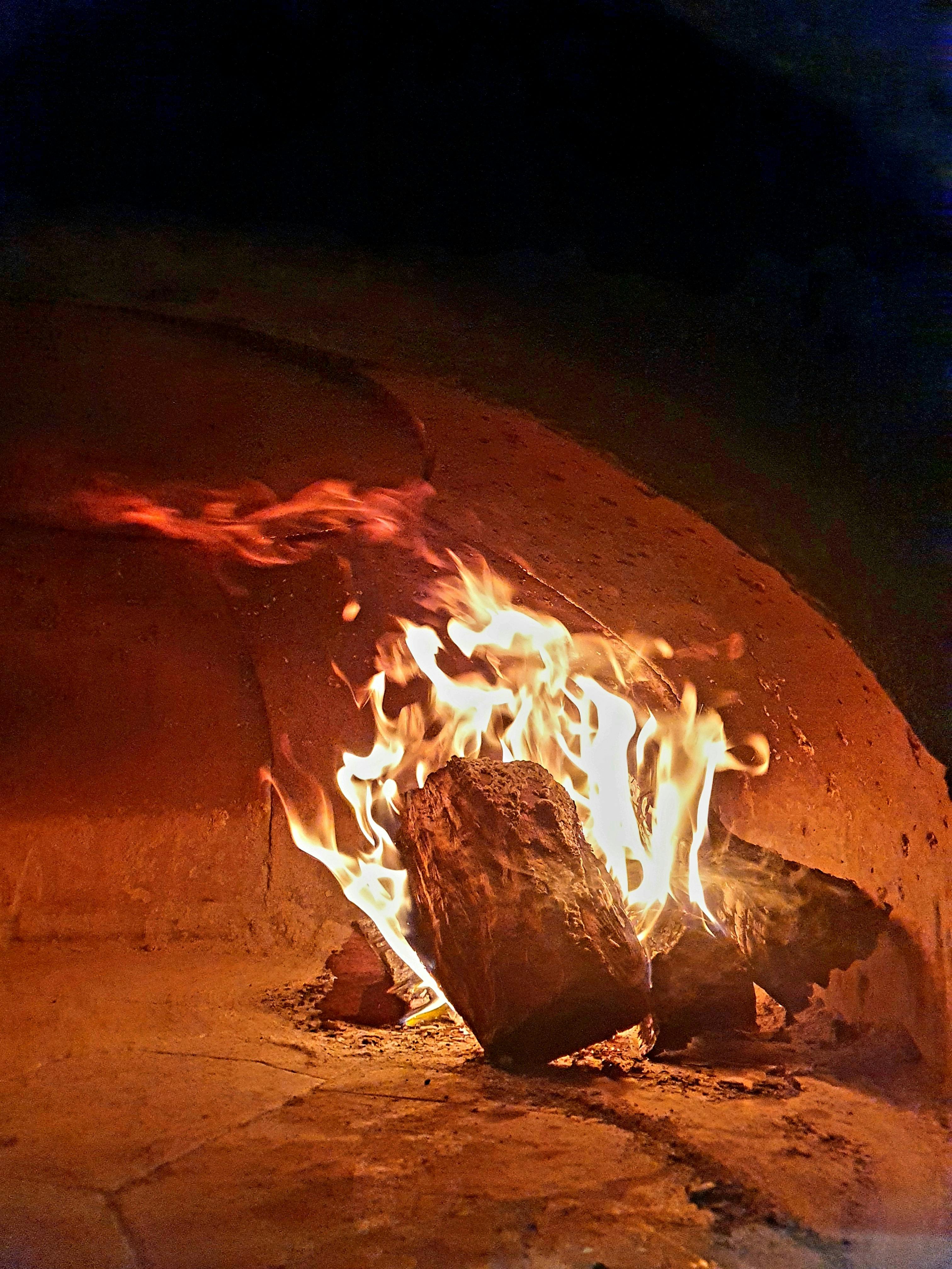 100% Woodfired oven