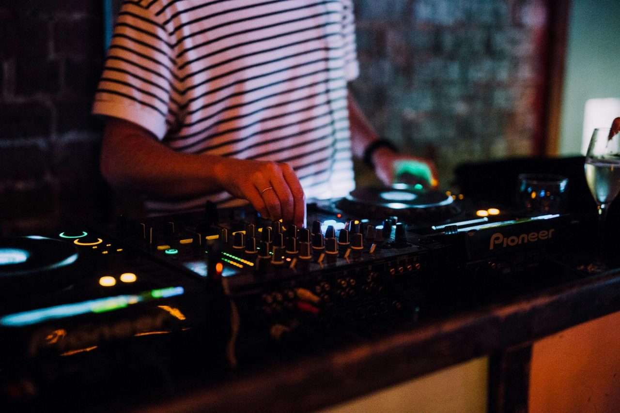 DJ decks