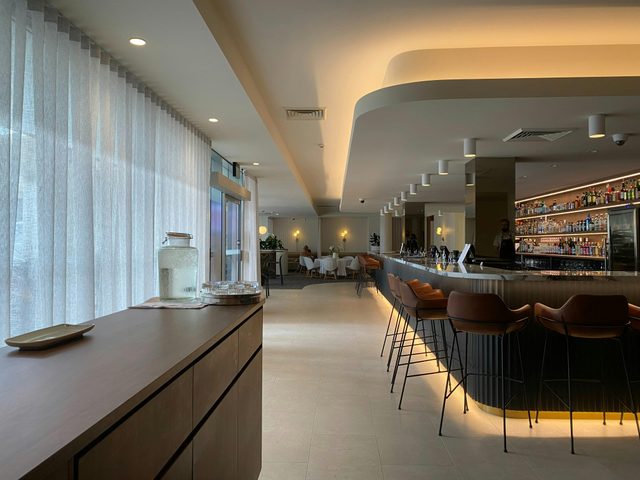 Kitty's Bar and Restaurant