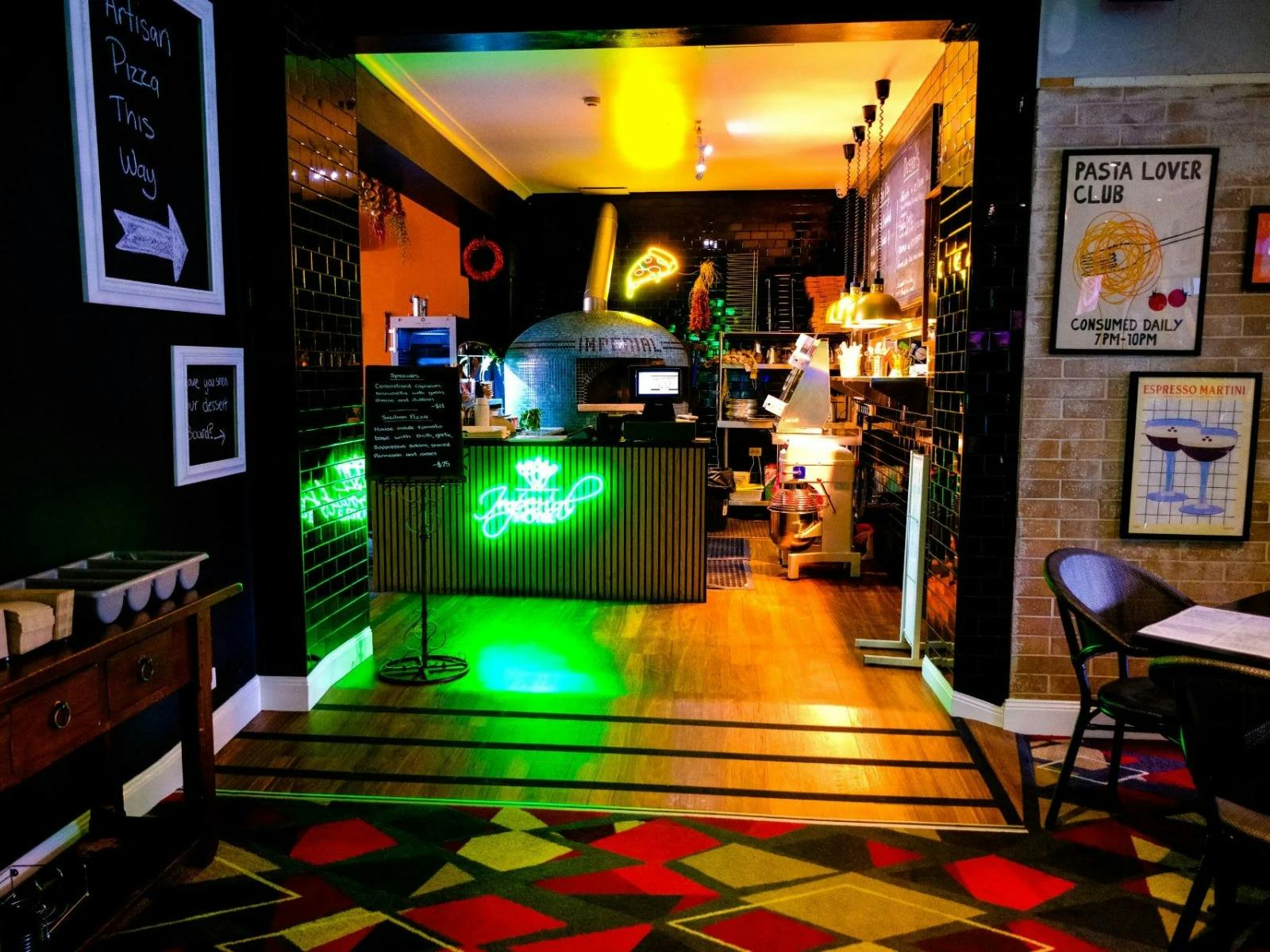 Imperial Hotel Cowra edit1