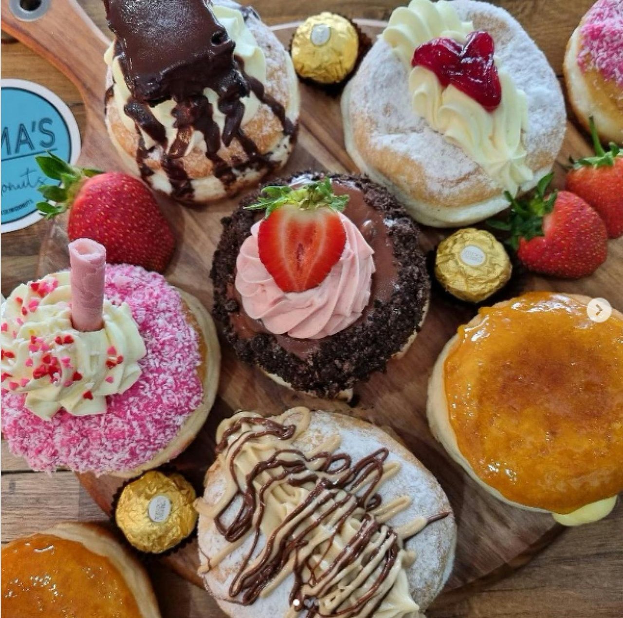 Kiwi Donuts