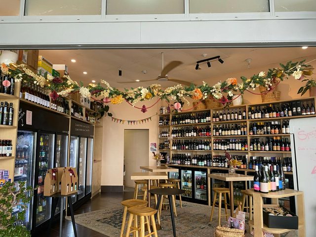 Isola Wine Shop and Tasting Room