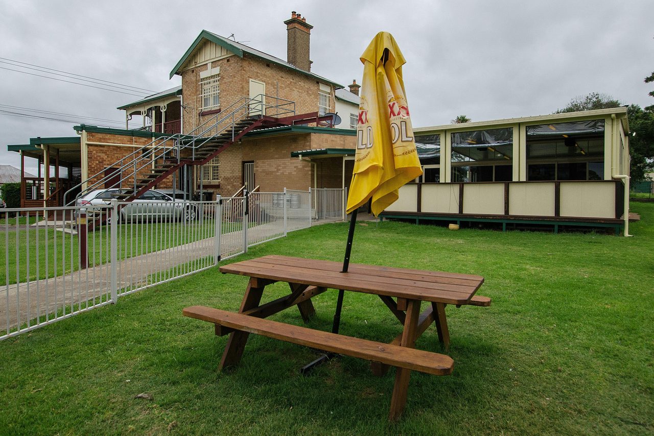 Lochinvar Hotel