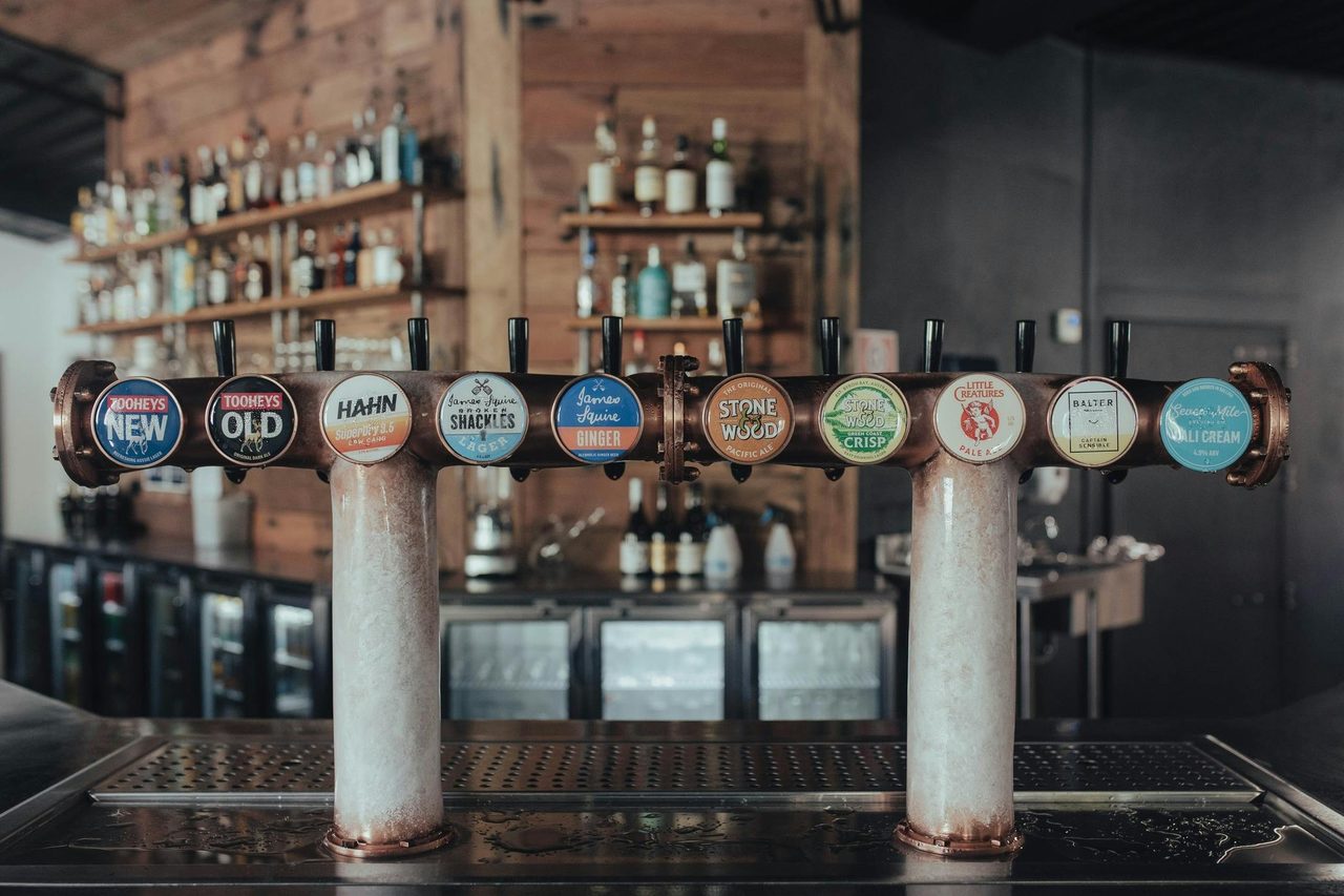 Bar