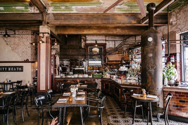 Neighbours on Market St