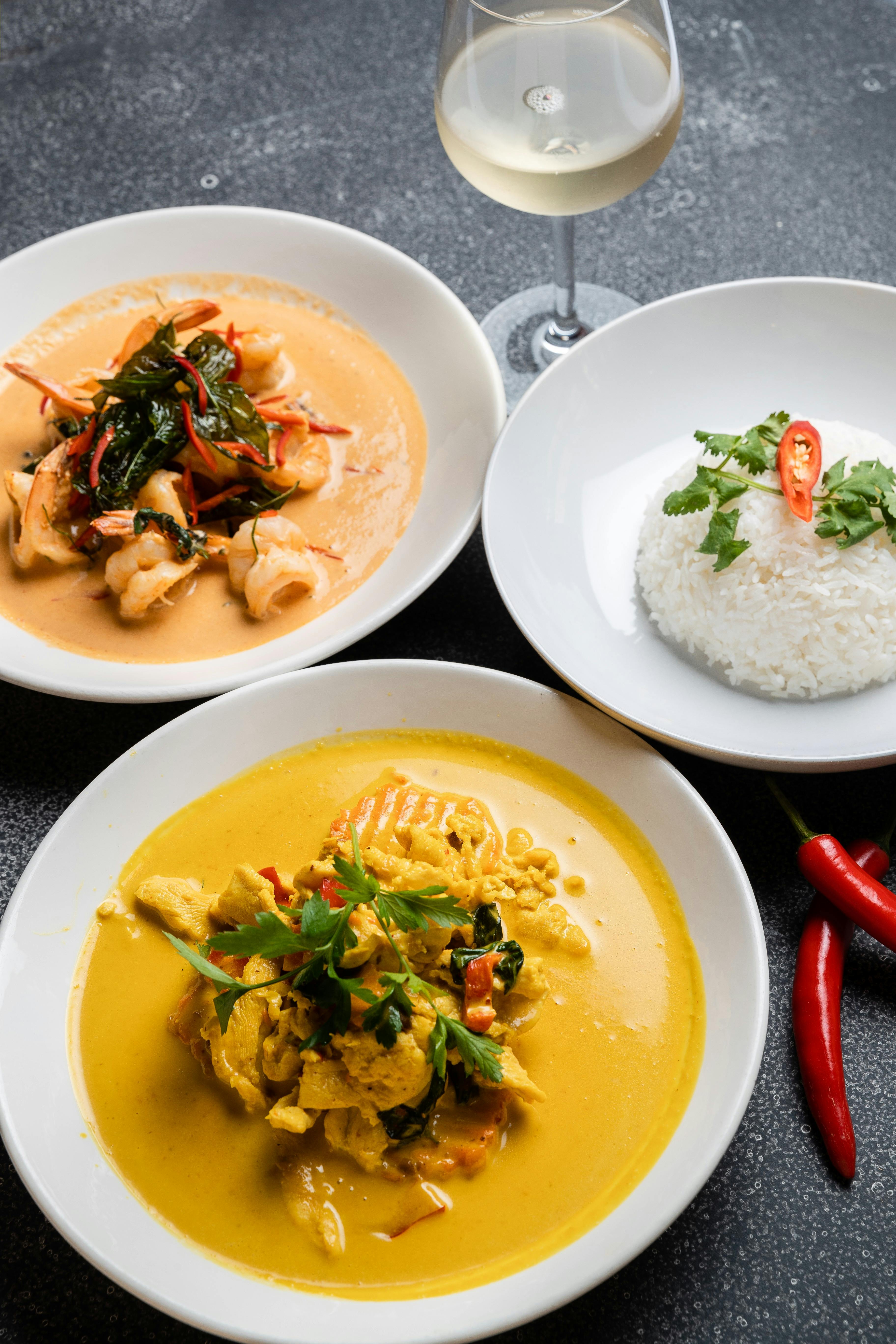 Maneeya Thai Restaurant