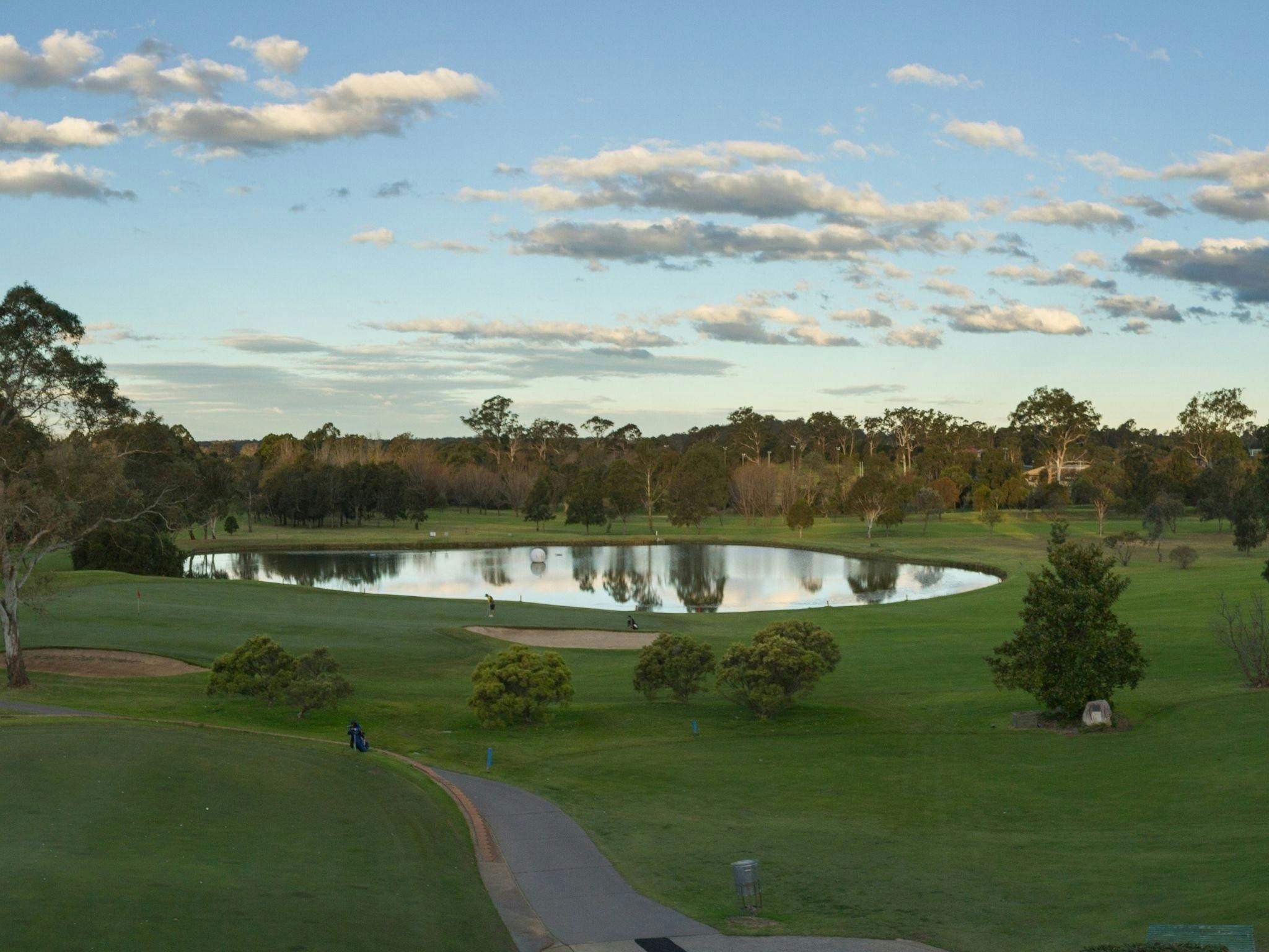 18 - nine greens