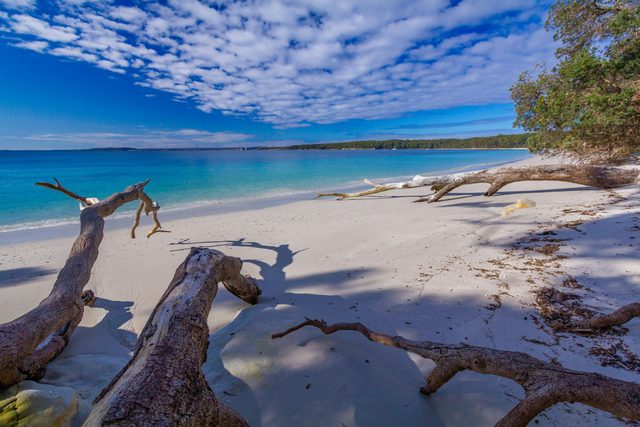 Bristol Point Beach
