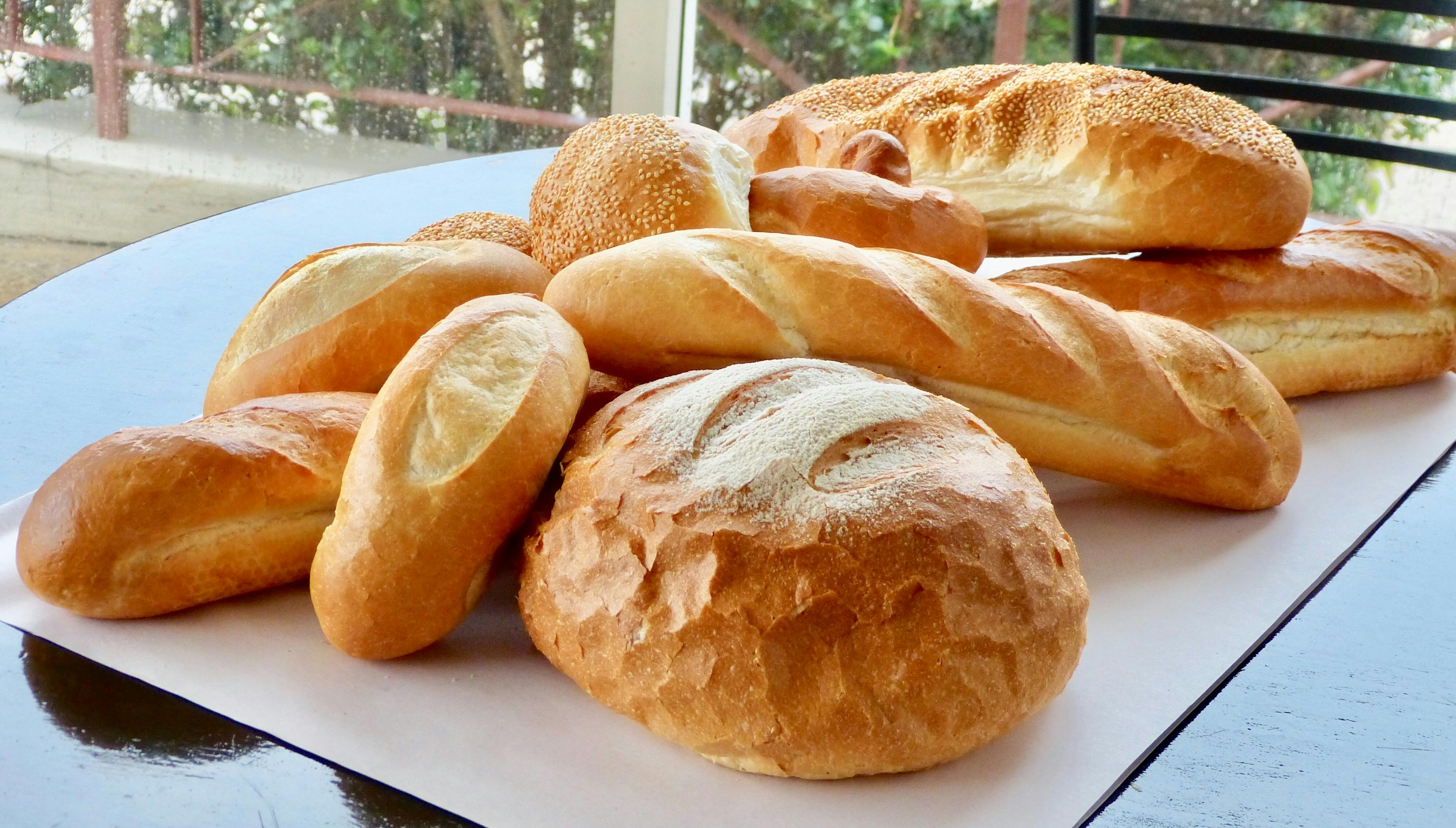 Bread rolls