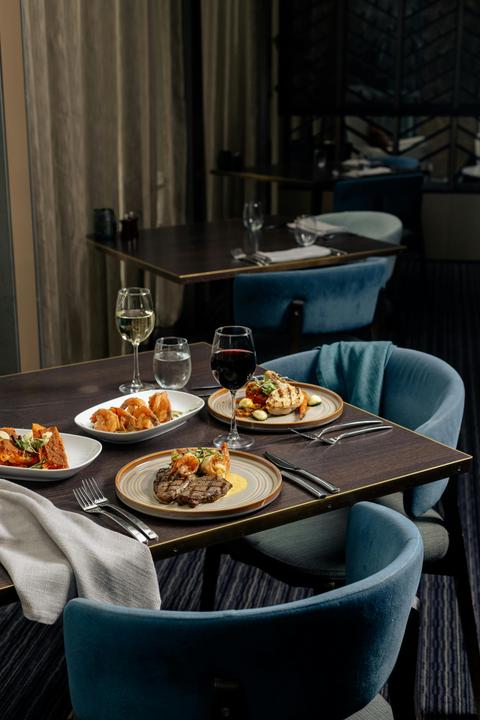 OTIS Restaurant and Bar