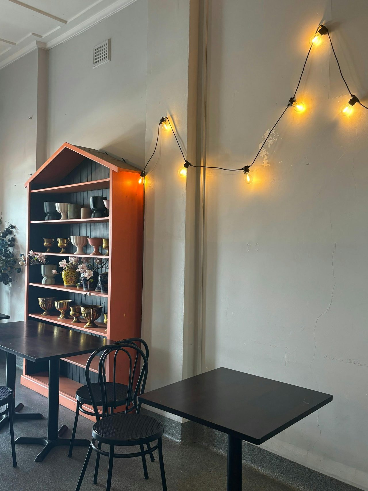 Pho home interior