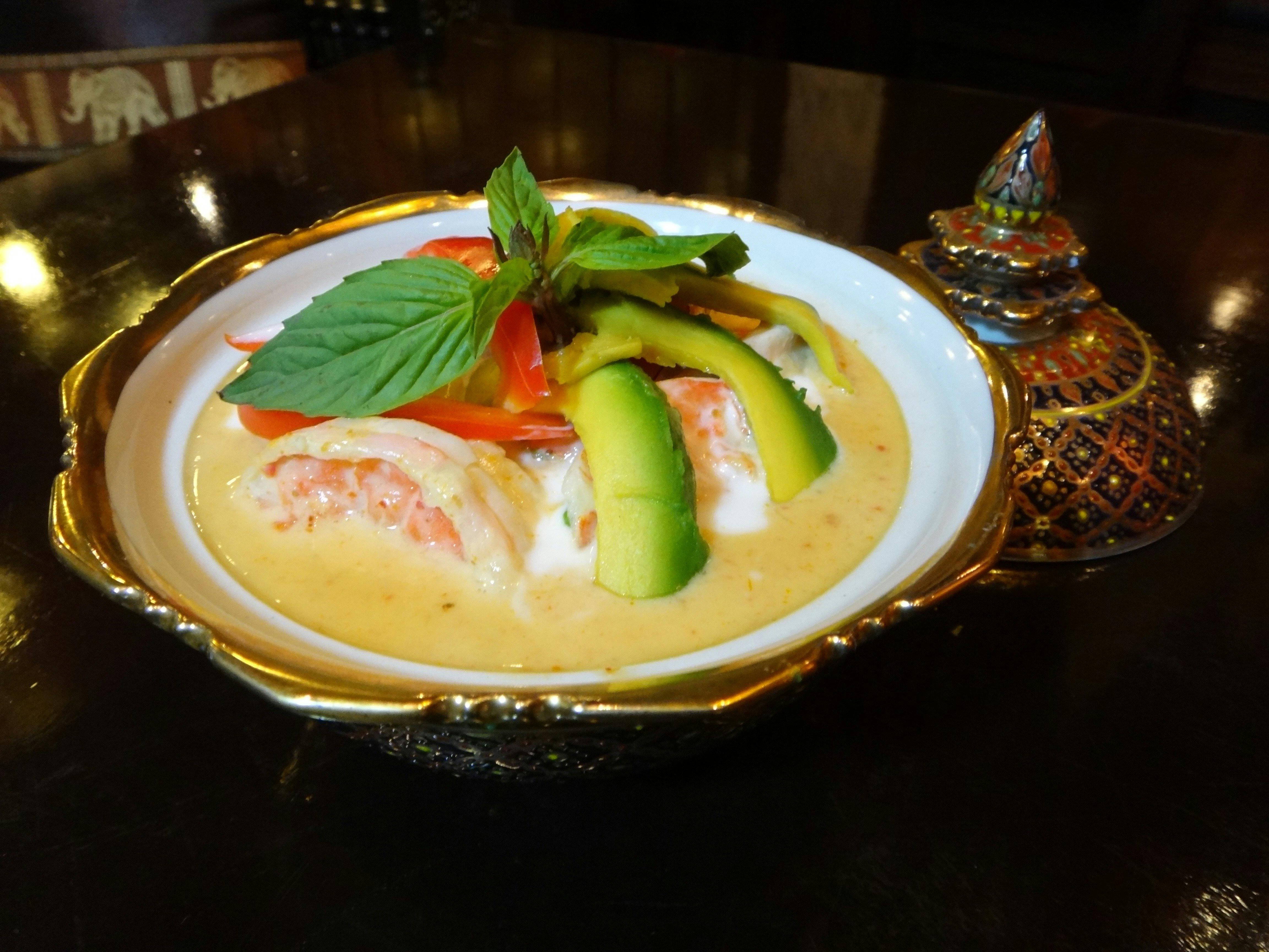 Panang Curry King Prawn with Avocado