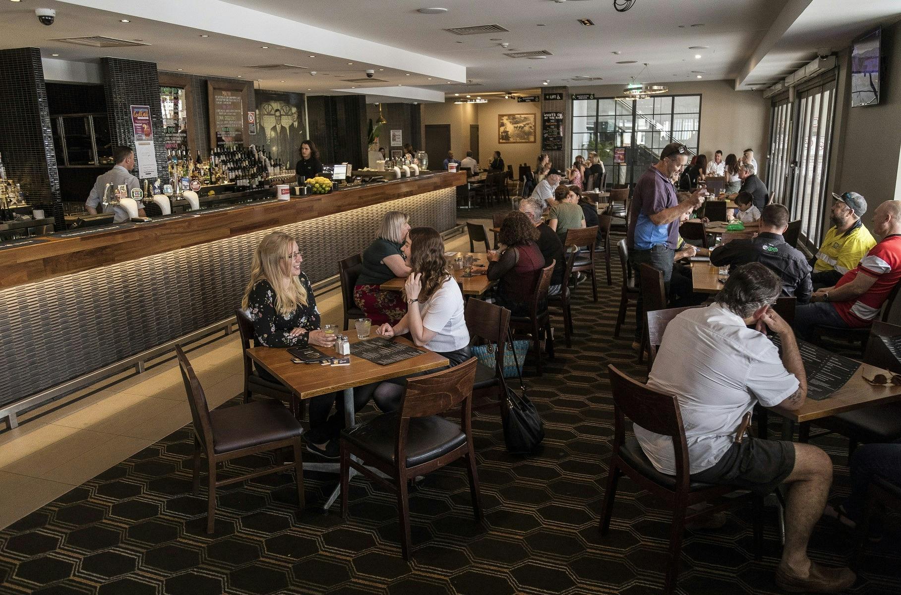 Royal Hotel Queanbeyan