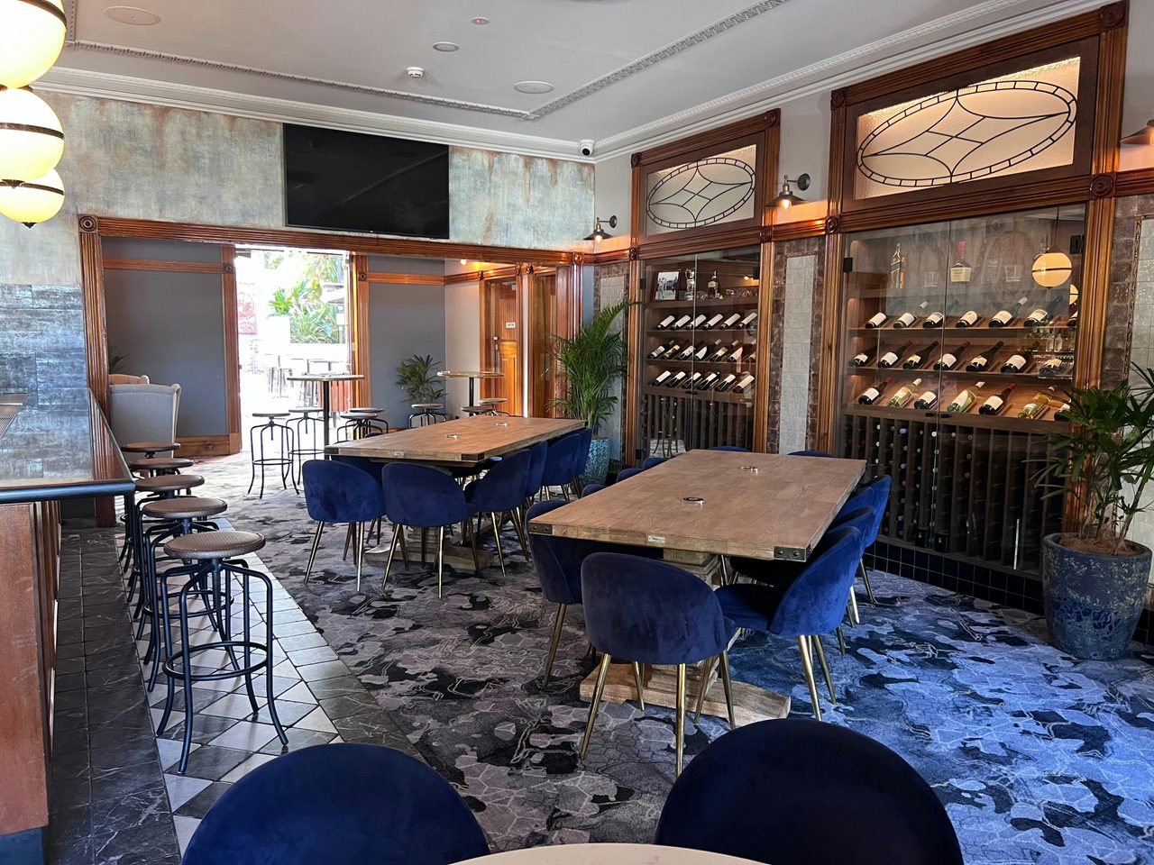 Wine Lounge