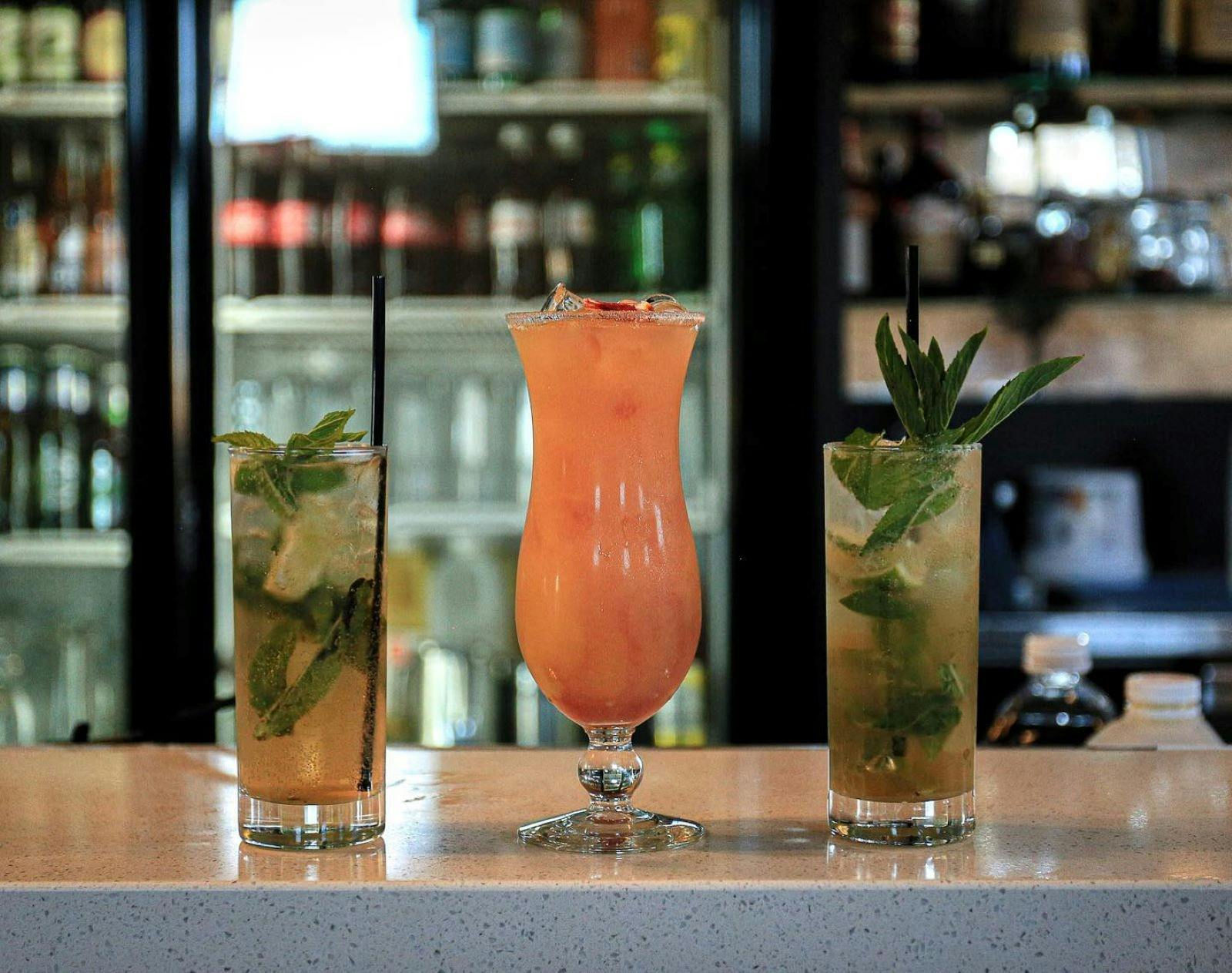 Relish on Addison - Cocktail Bar