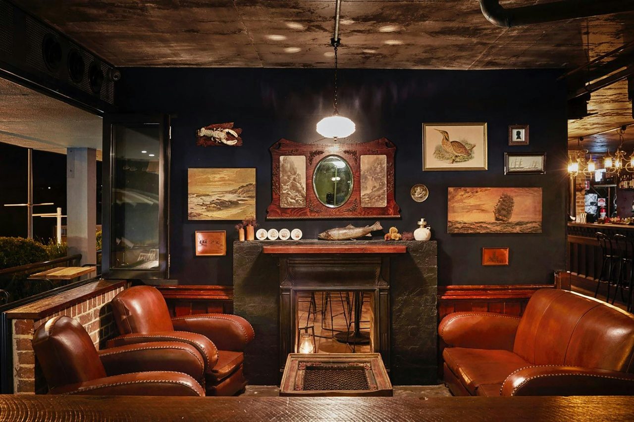 Stowaway Bar