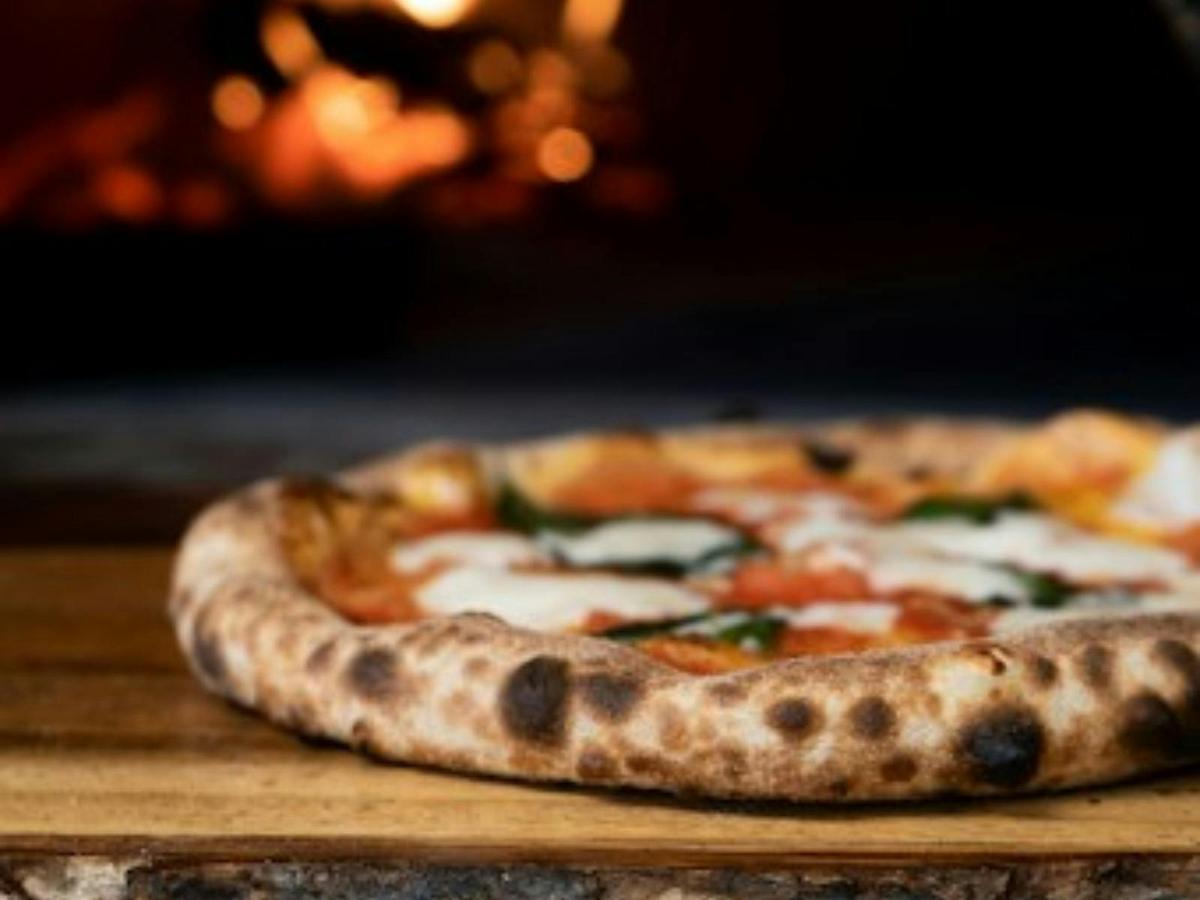 Pizza Bakers Pizza 2
