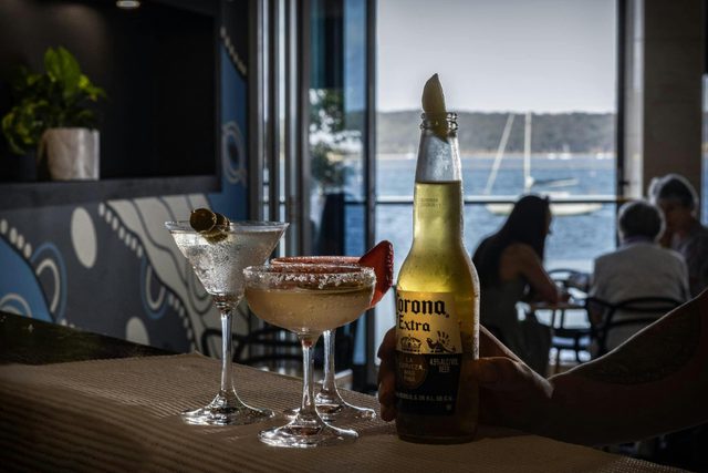 Oyster Cove Cocktail Bar