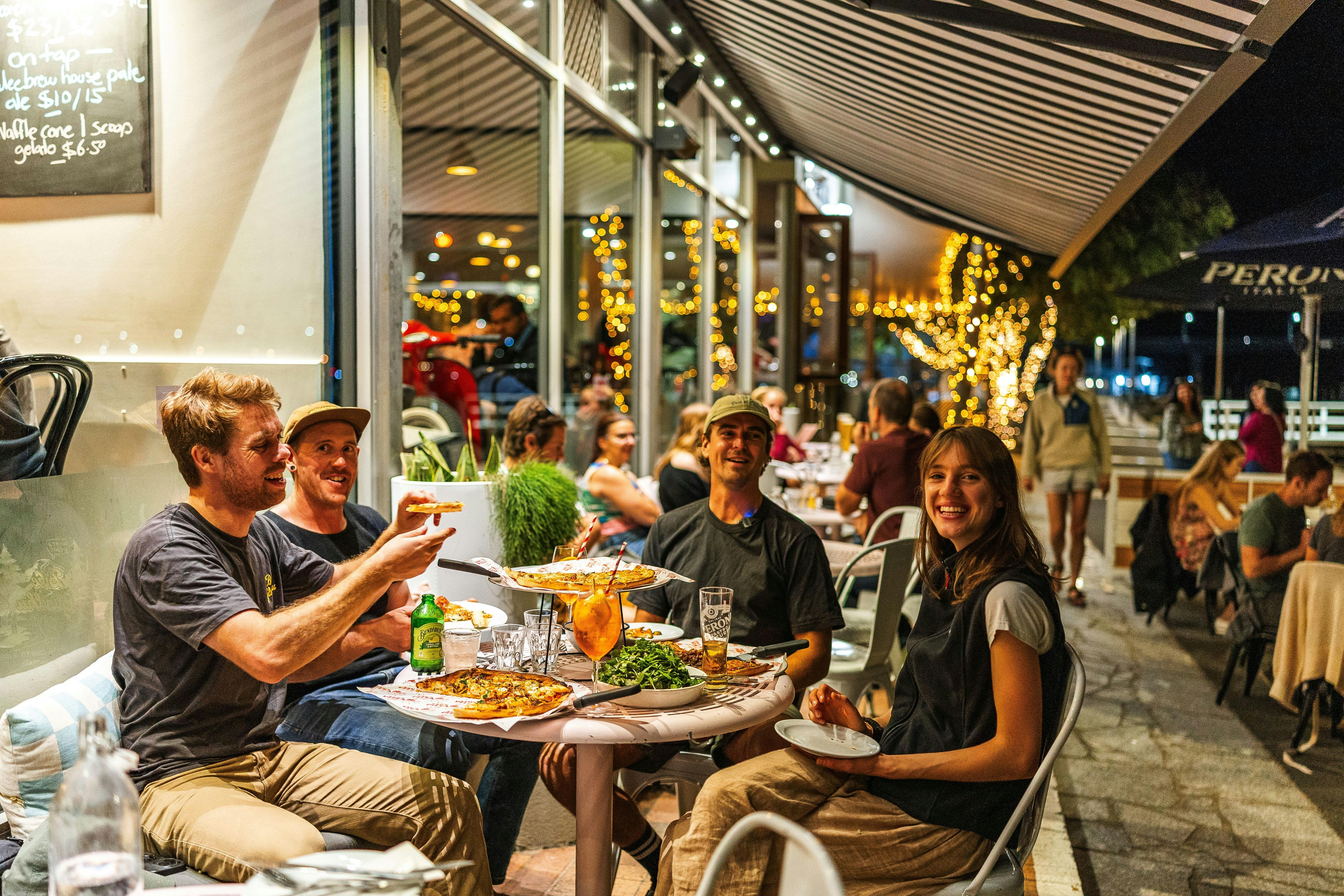 Waterfront dining at Sams Pizzeria