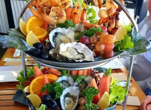 Pelican Rocks Cafe Restaurant