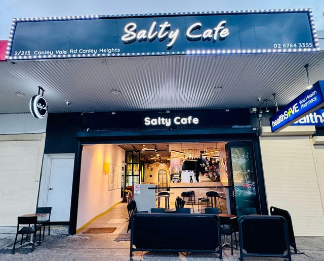 Salty Cafe
