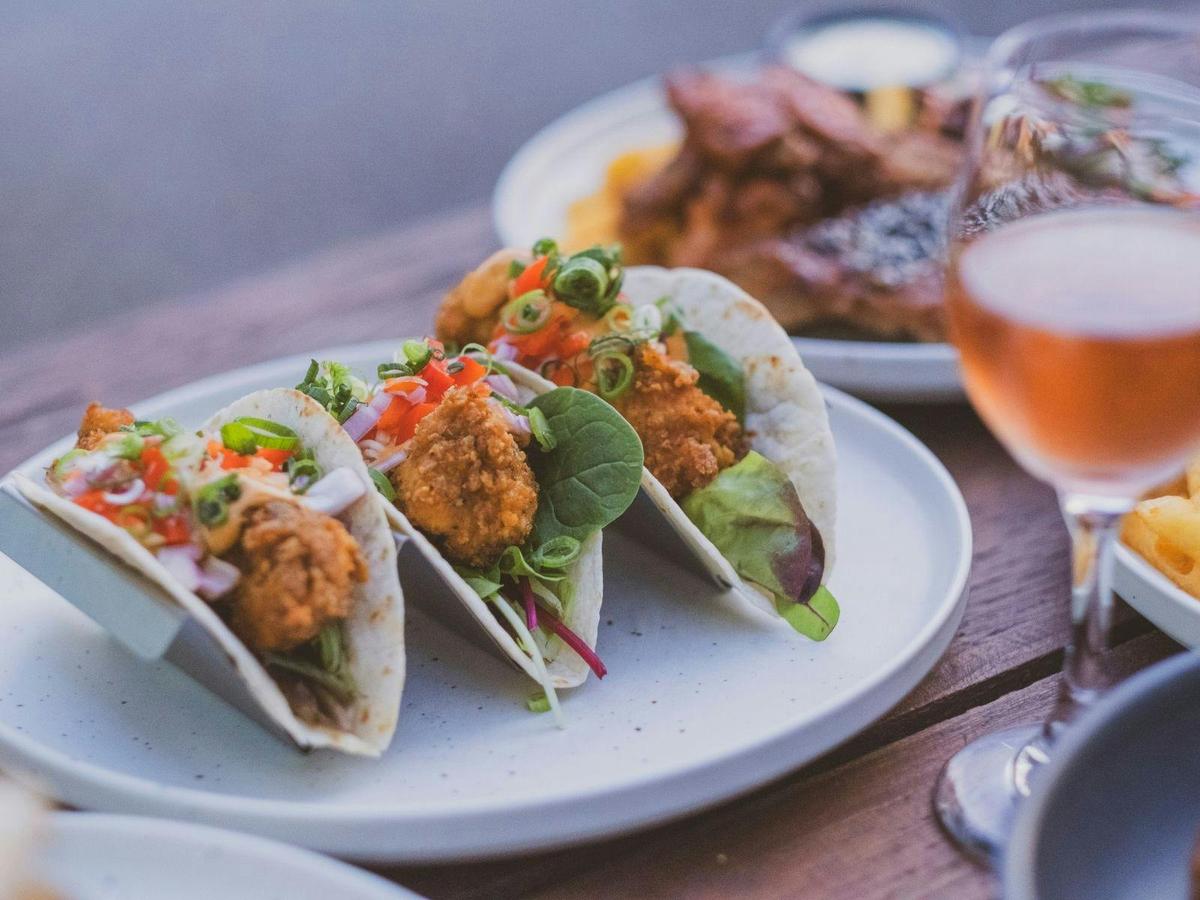 Chicken tacos at Settlers Inn Hotel