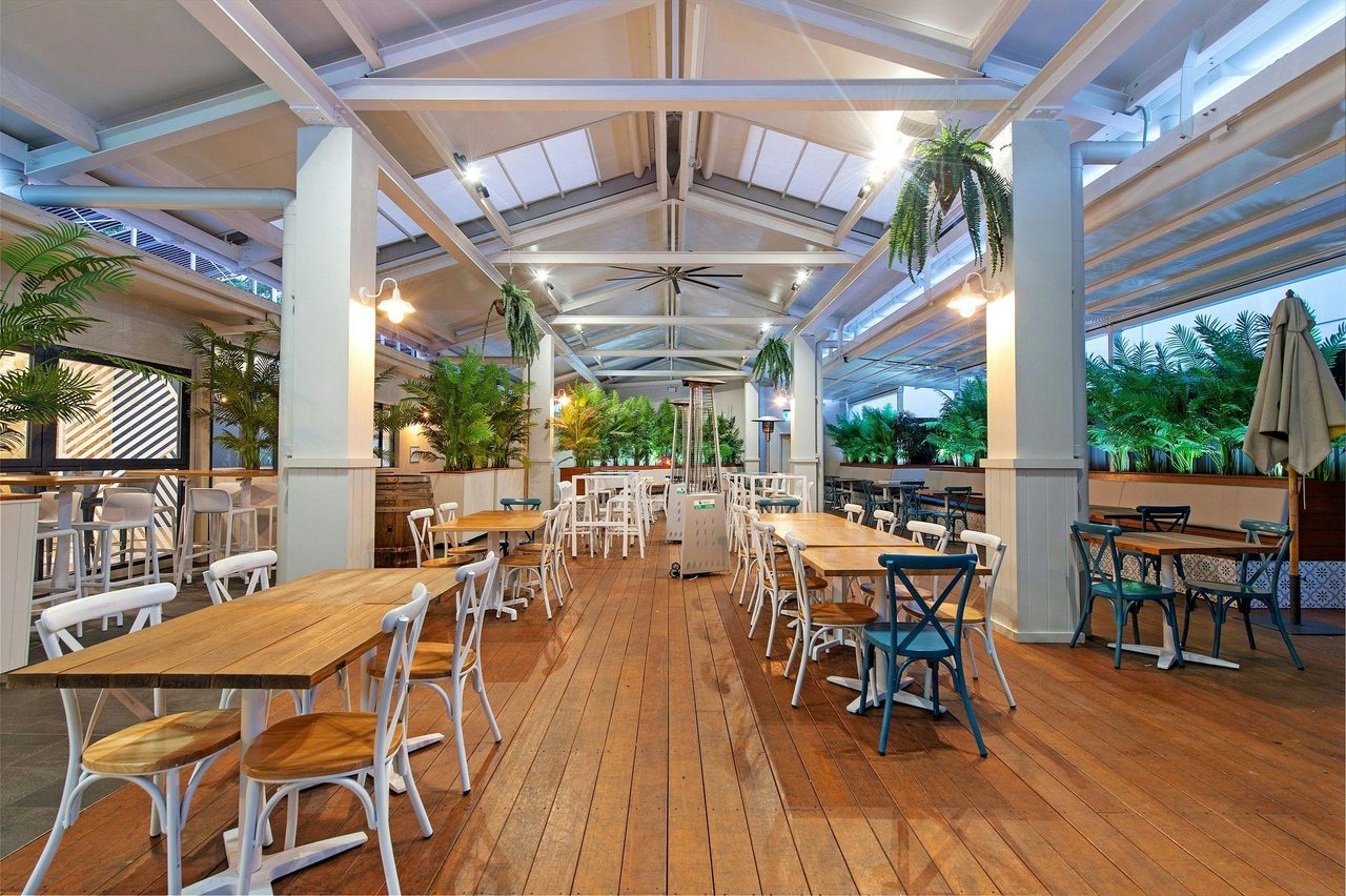 Settlers Inn