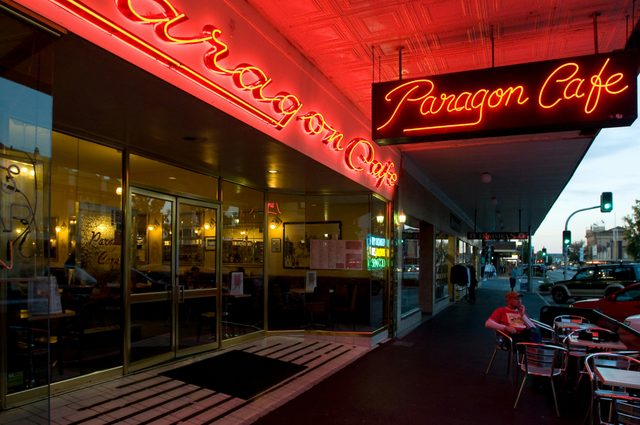 Paragon Café