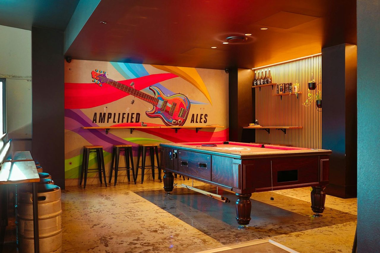 Pool table six string