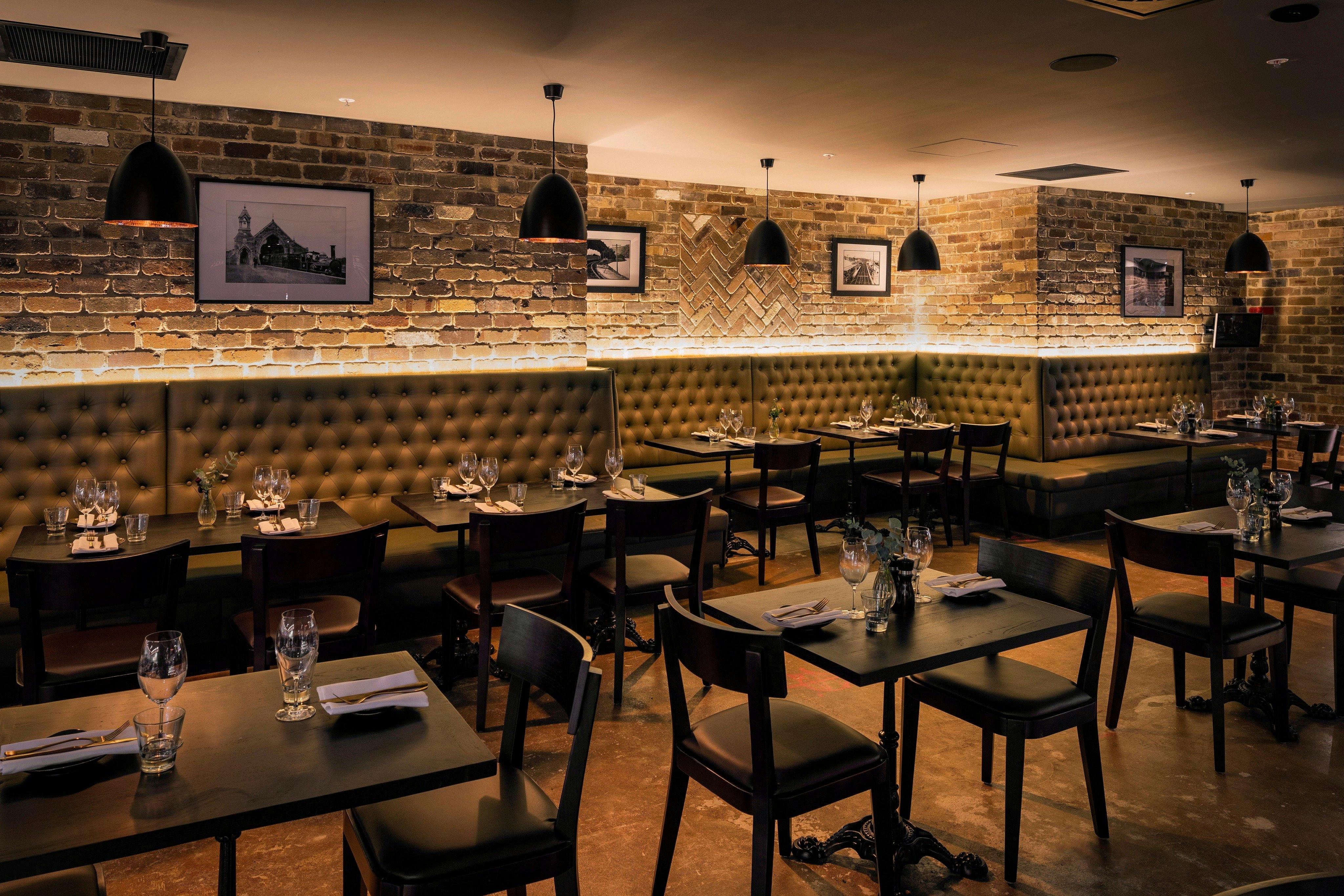 Platform 818 - Venue