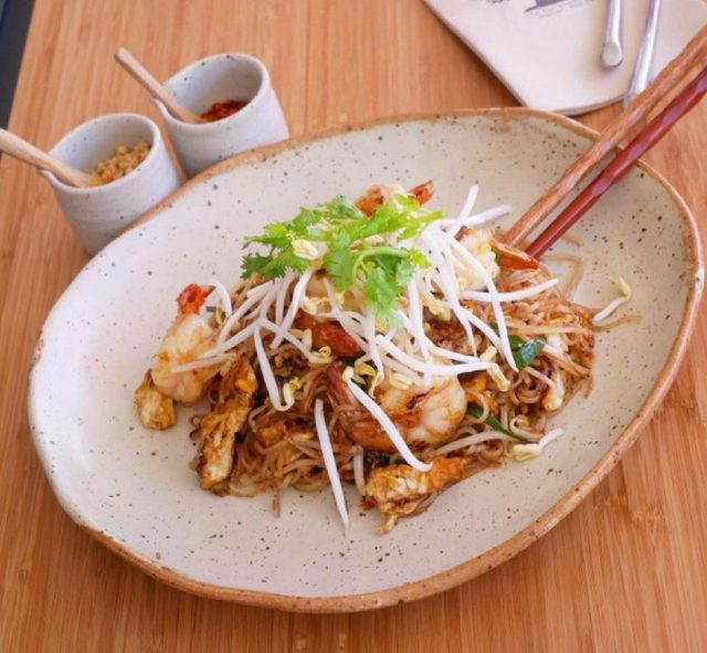 Sai Thai Table and Tea