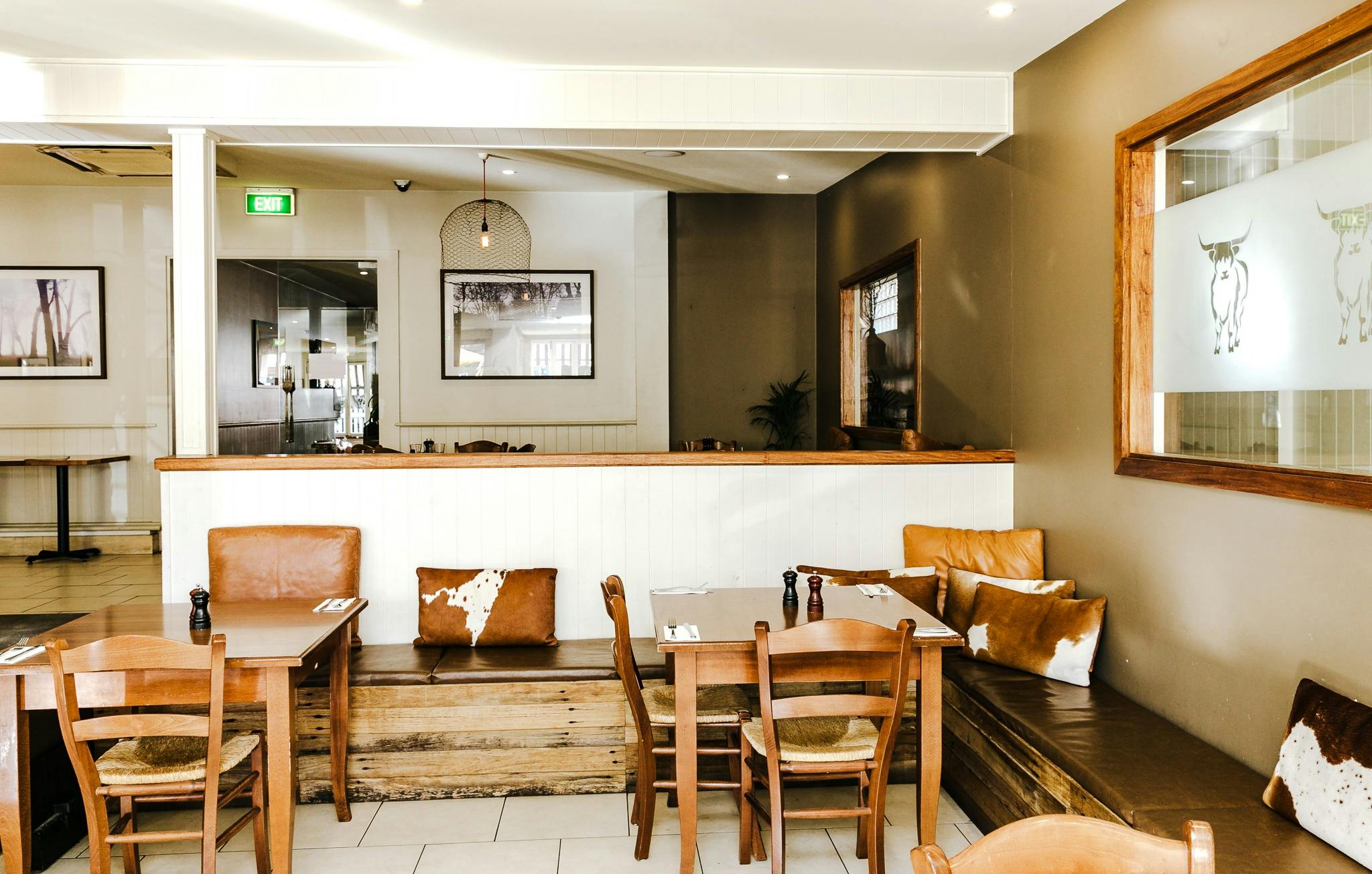 Royal Hotel Bowral 3