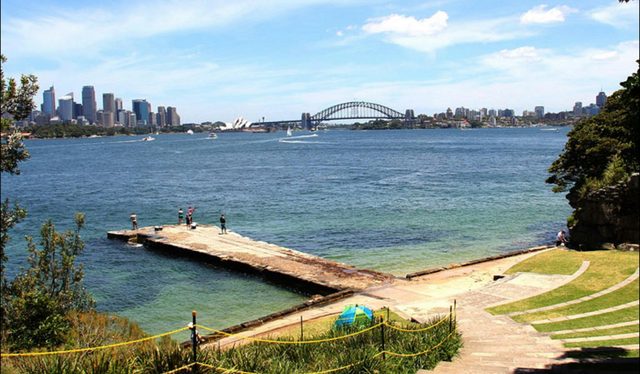 Bradleys Head to Chowder Bay Walk