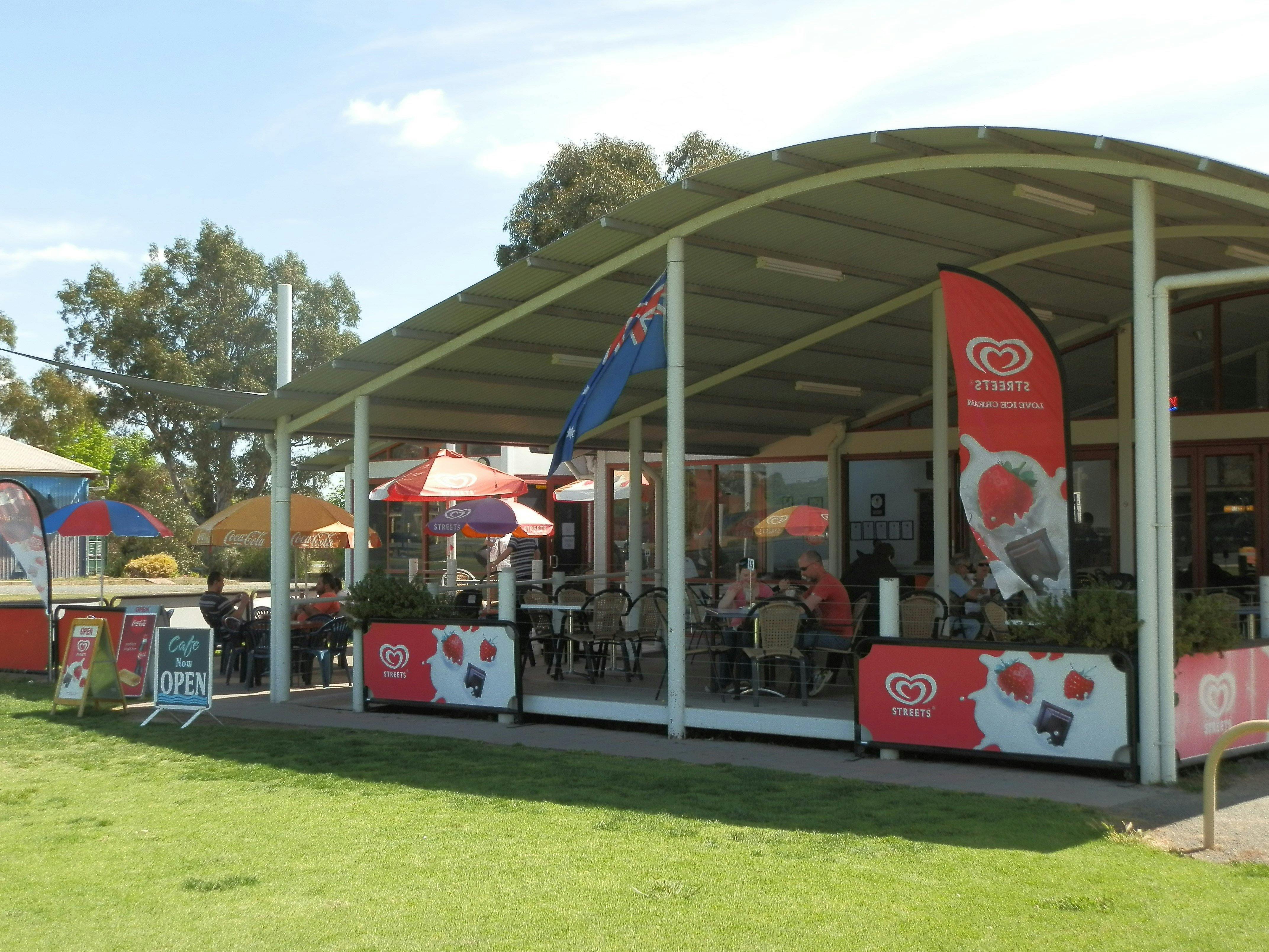 Holbrook Submarine Cafe