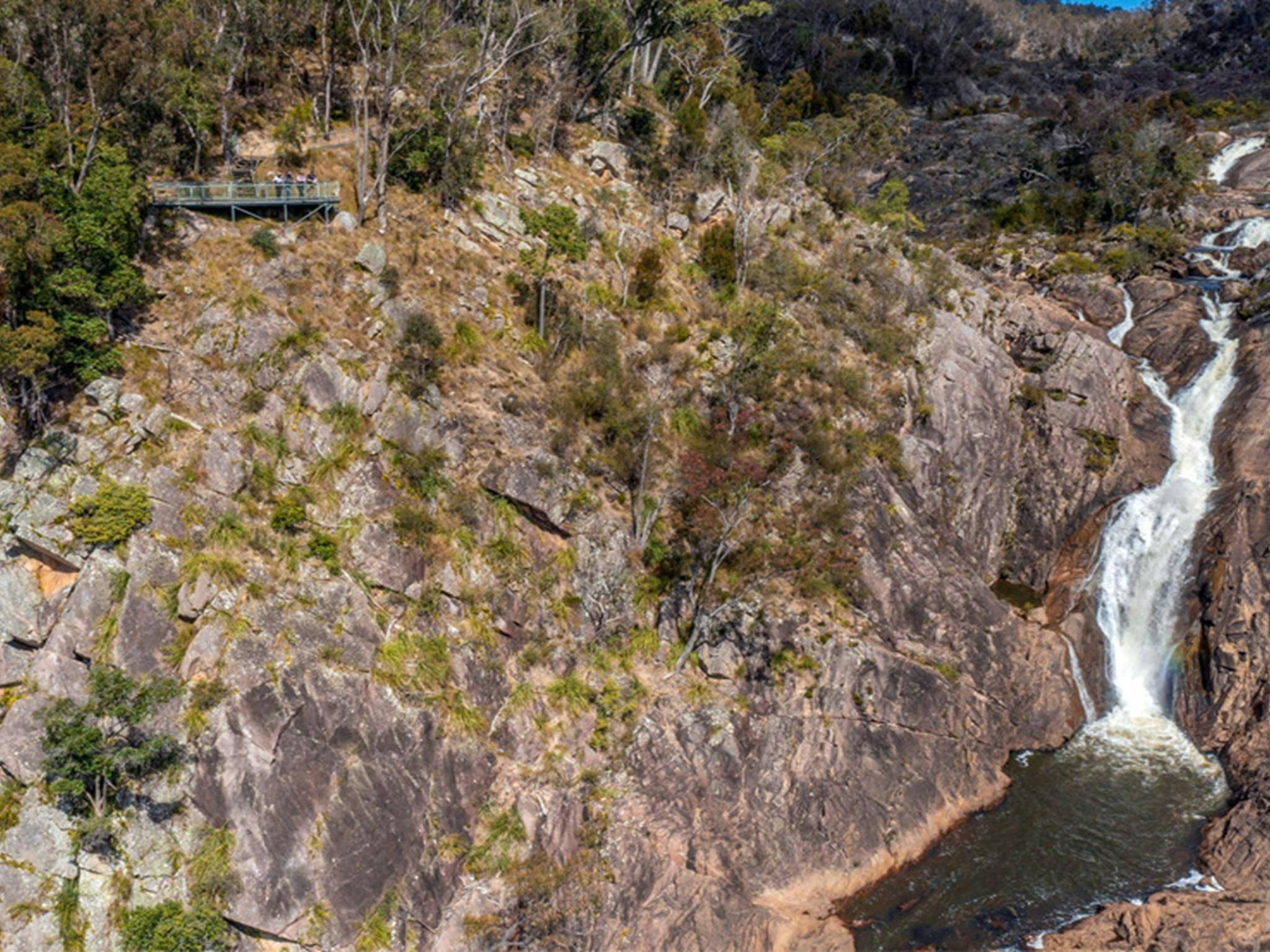 Boonoo Boonoo Falls can be seen from the Falls Lookout walk in Boonoo Boonoo National Park. Photo: