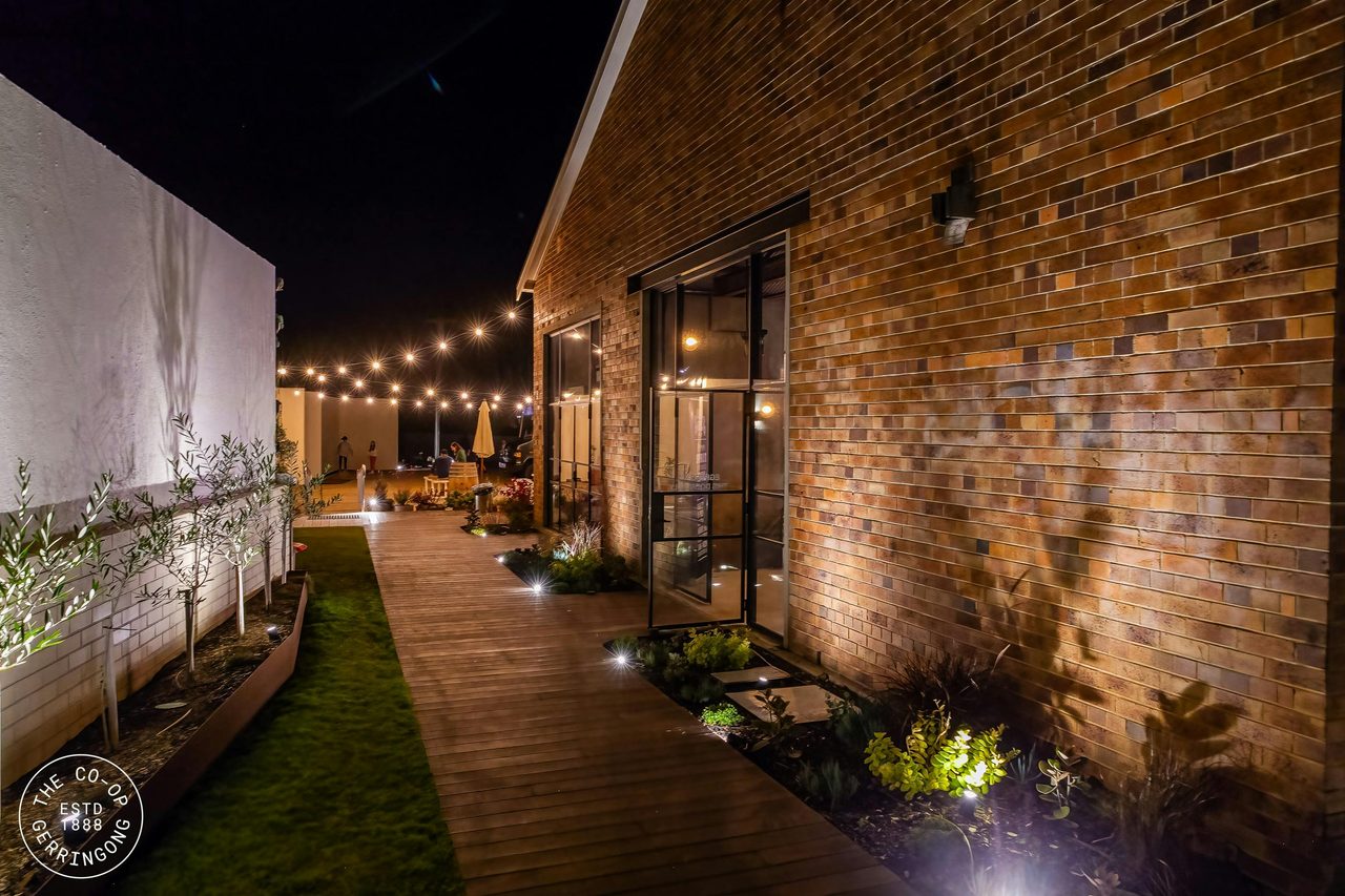 Outdoor walkway