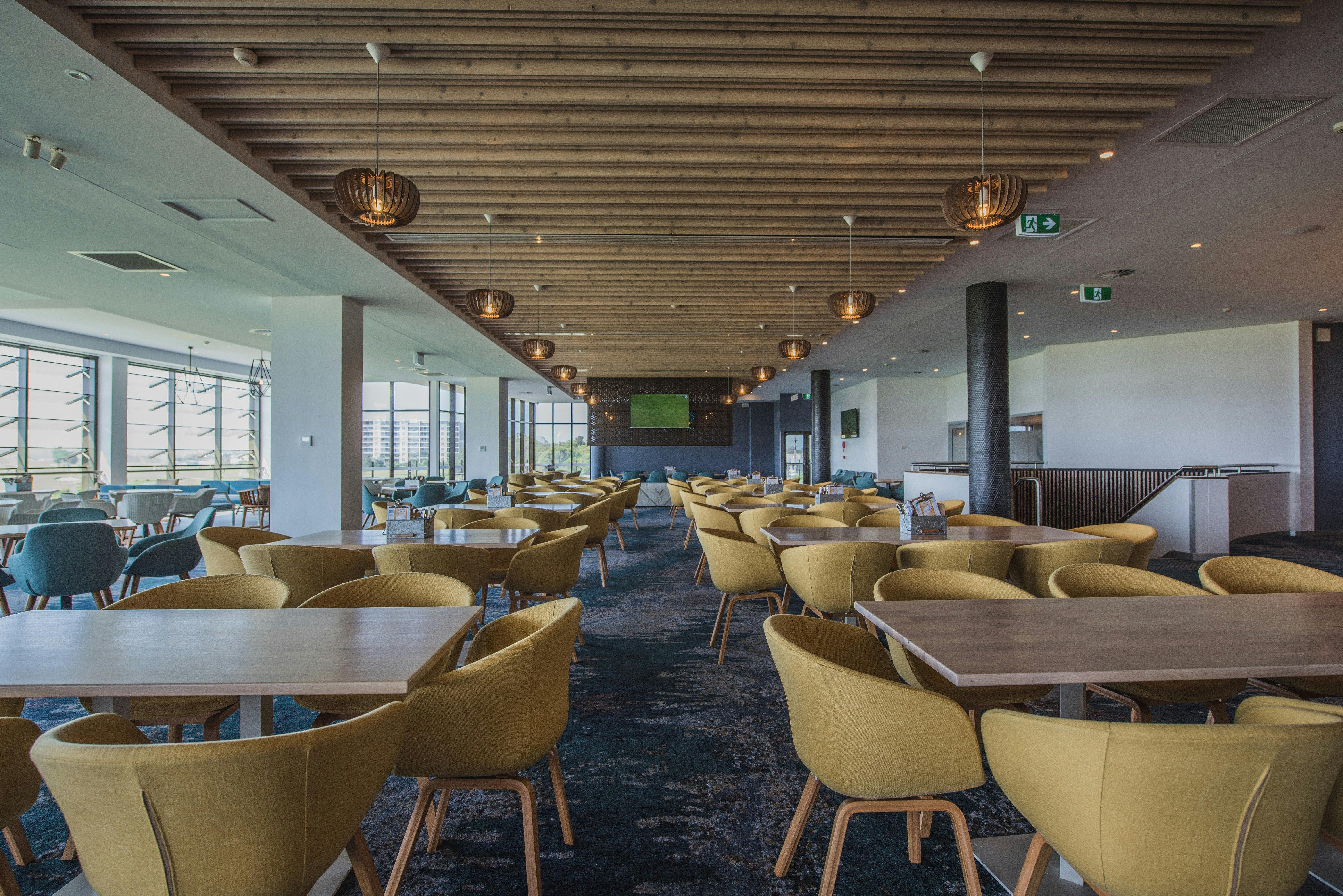 The Deck, Kitchen and Cafe